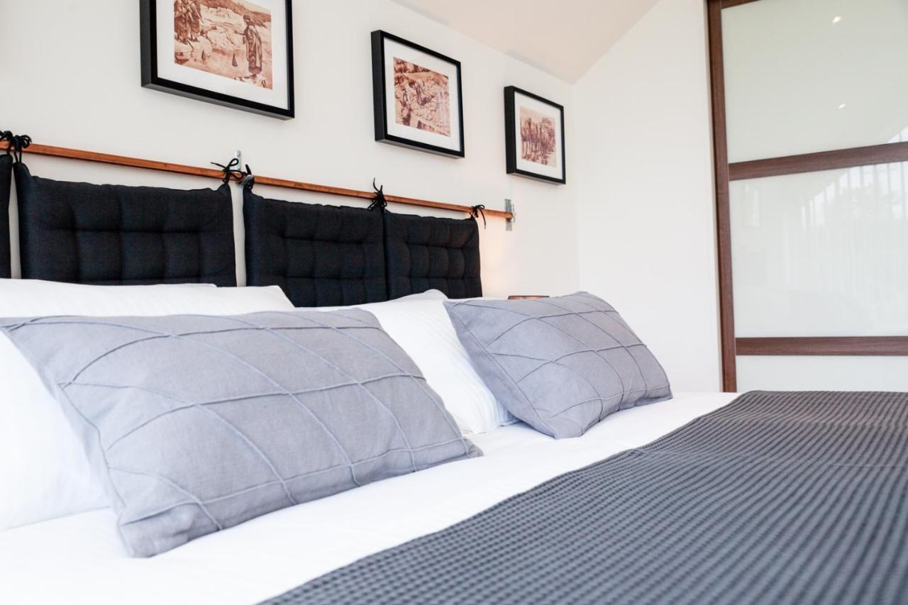 Bed and Breakfast Ecton House Newport  Zewnętrze zdjęcie